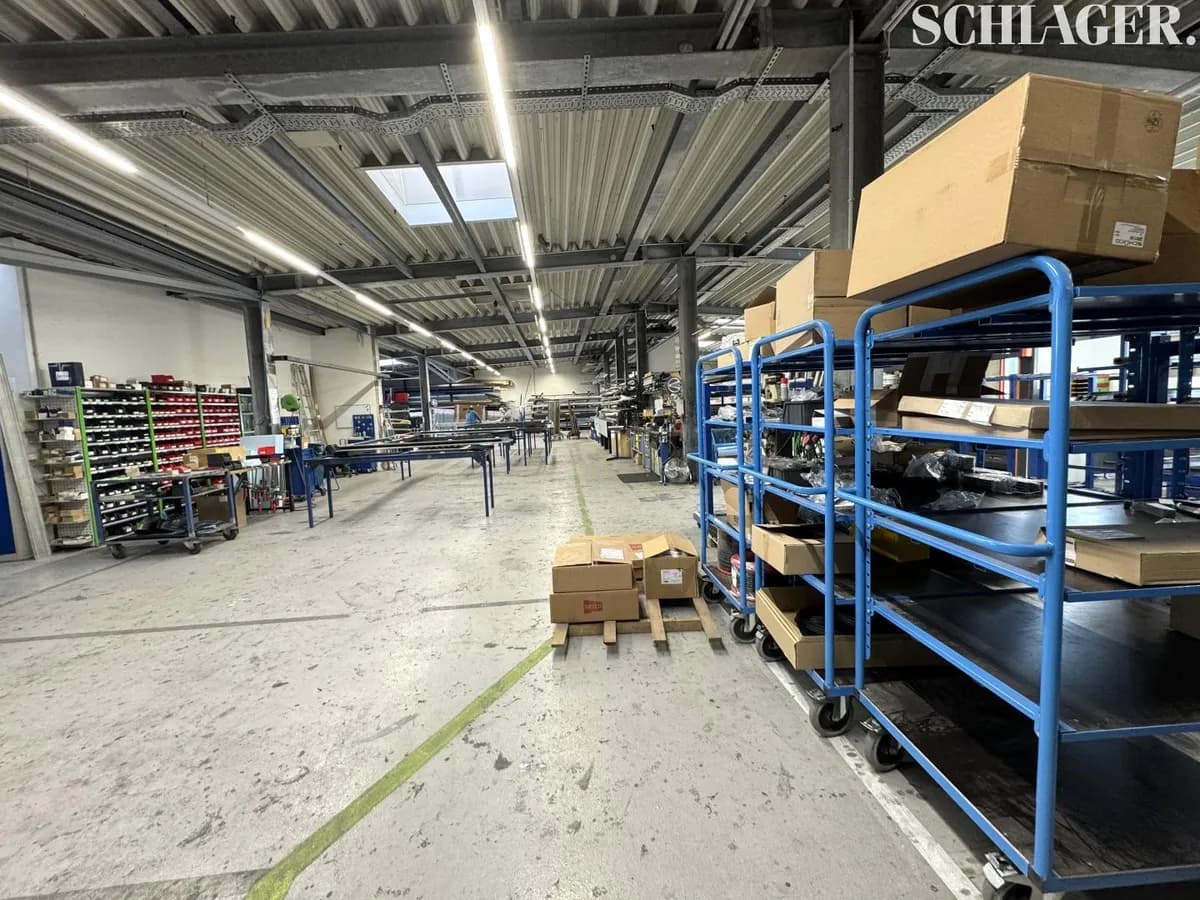 Gewerbeimmobilie mieten in Graz – 1 104 m², € 7.338 – Bild 1 von 4