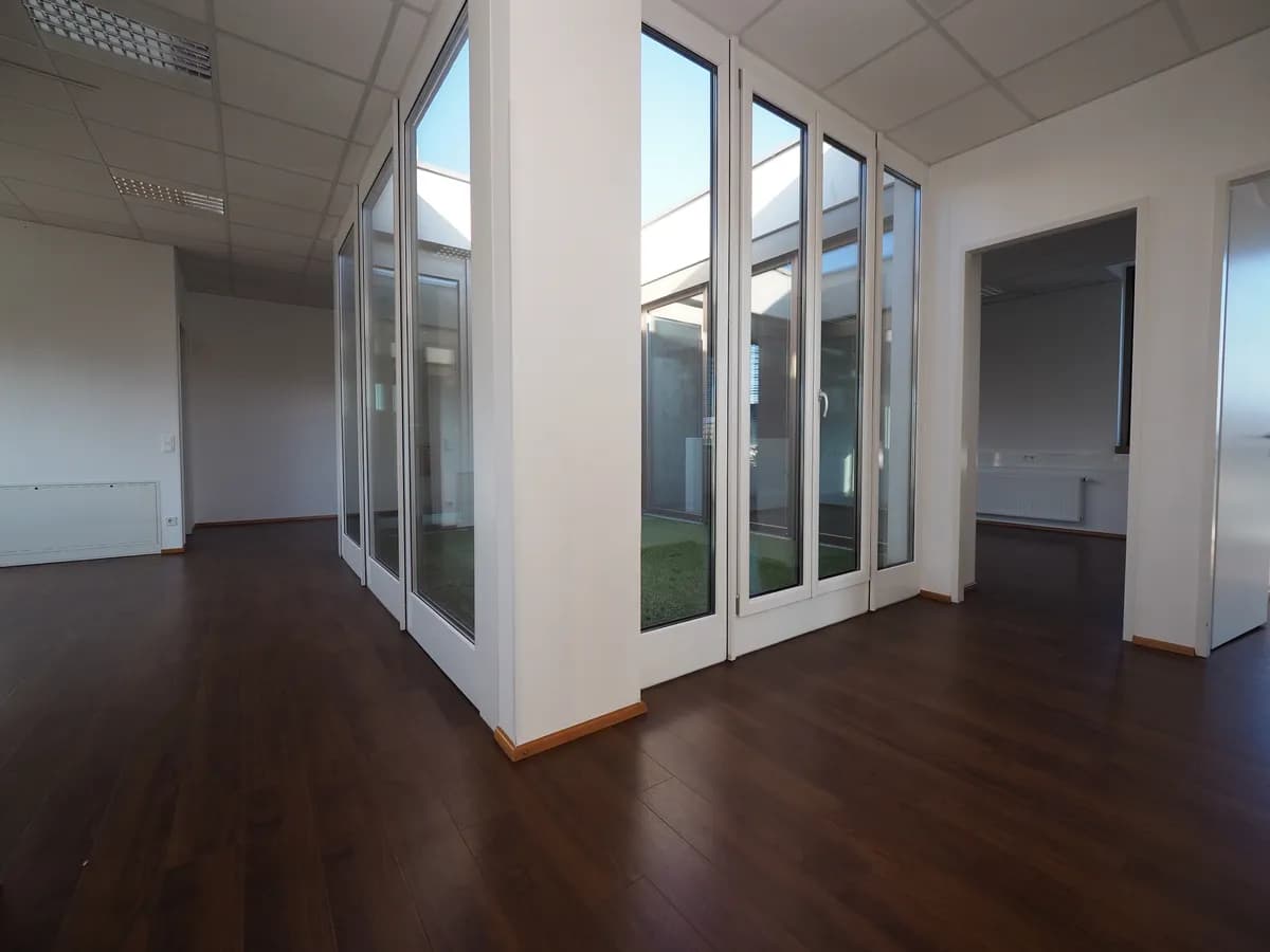 5-Zimmer-Gewerbeimmobilie mieten in Salzburg Stadt – 131,43 m², € 2.132 – Bild 7 von 12