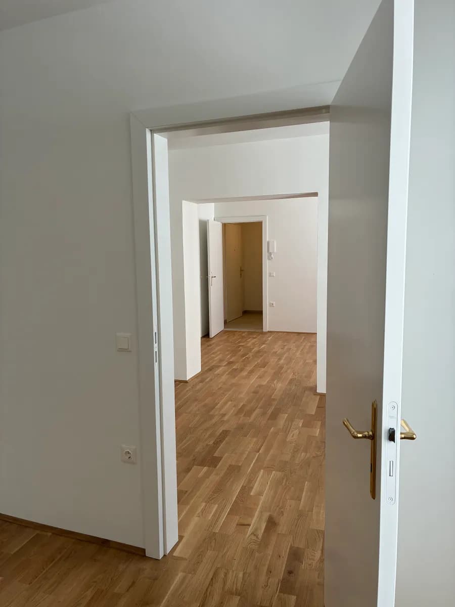 2-Zimmer-Wohnung mieten in Hallein – 51,77 m², € 631 – Bild 8 von 9