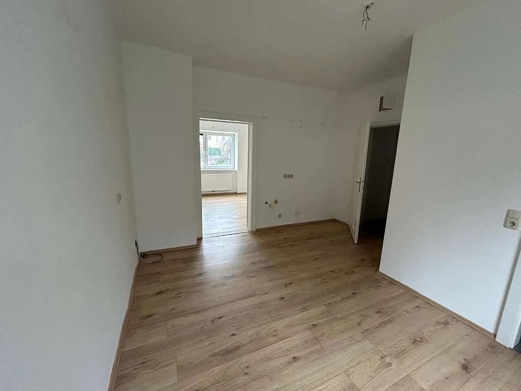 Gewerbeimmobilie kaufen in Steyr-Land – 186 m², € 300.000 – Bild 9 von 18