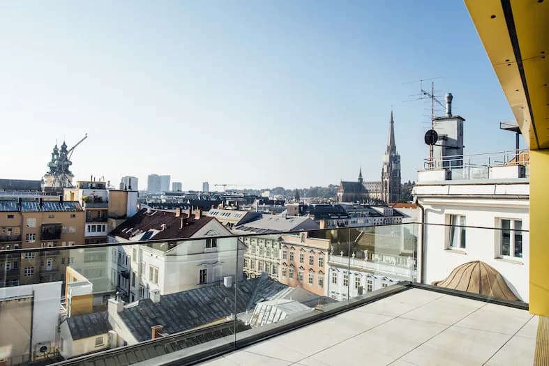 5-Zimmer-Wohnung mieten in Linz – 136,7 m², € 3.190