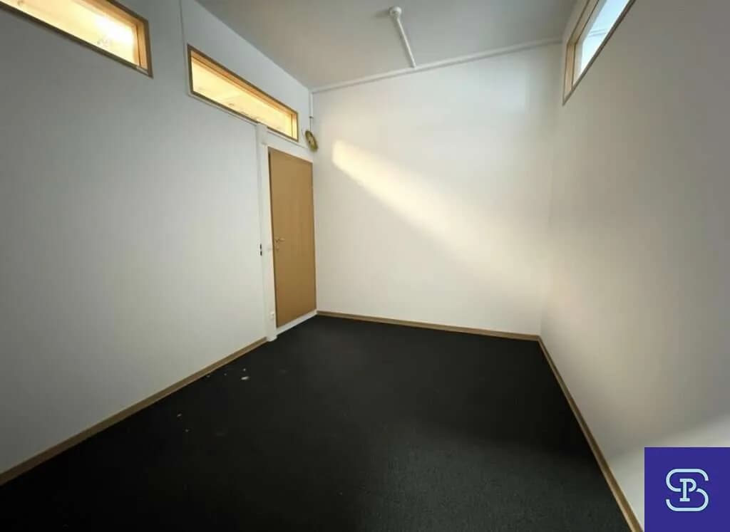 3-Zimmer-Gewerbeimmobilie mieten in Wien – 68 m², € 736 – Bild 7 von 9