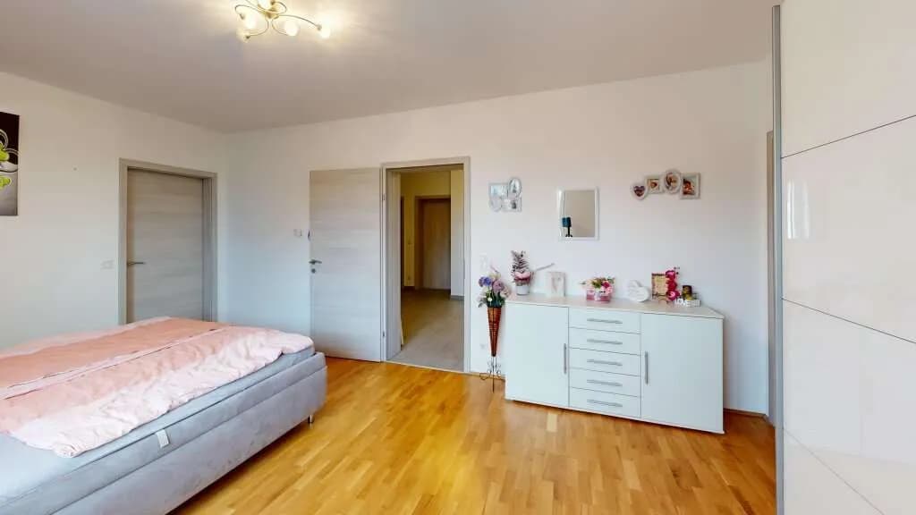 7-Zimmer-Haus kaufen in Korneuburg – 202 m², € 620.000 – Bild 6 von 15