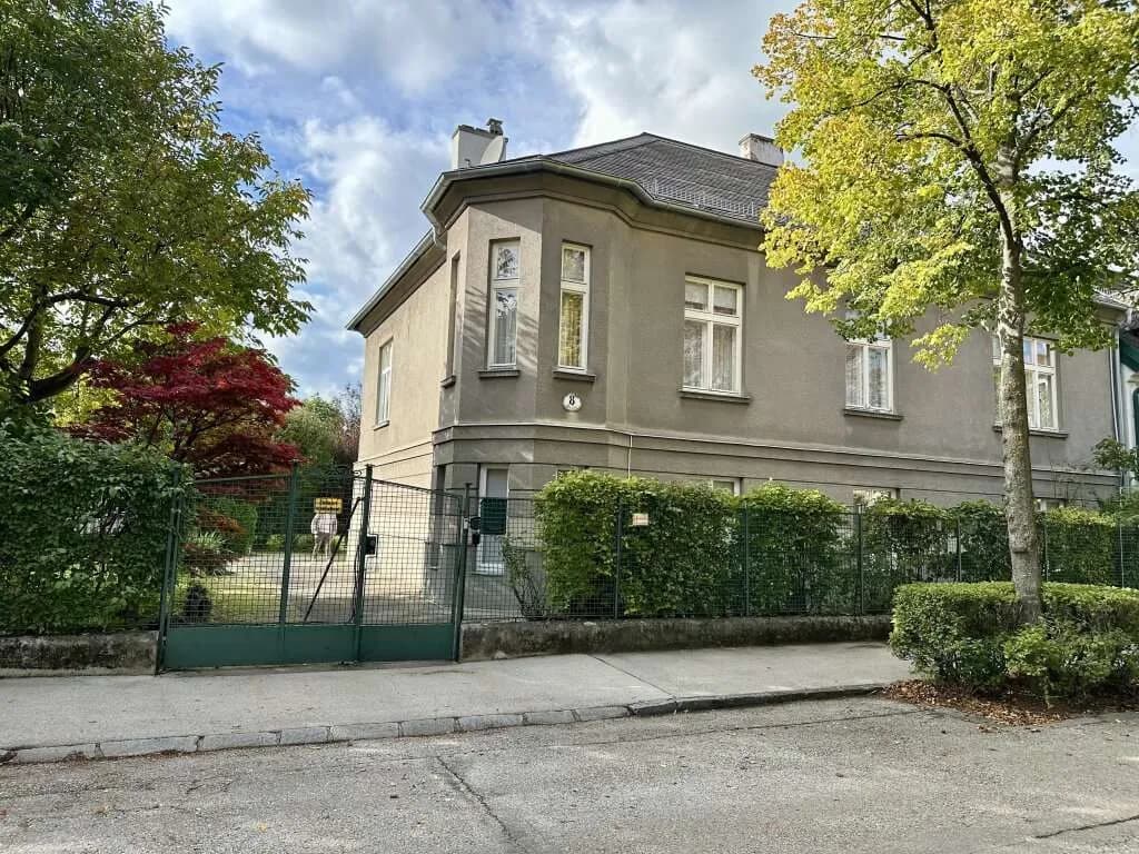 7-Zimmer-Haus kaufen in Baden – 200 m², € 1.195.000