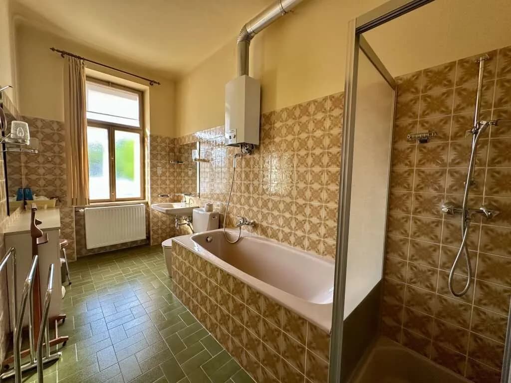 7-Zimmer-Haus kaufen in Baden – 200 m², € 1.195.000 – Bild 17 von 35