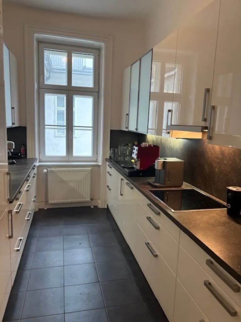 1-Zimmer-Gewerbeimmobilie mieten in Wien – 30 m², € 1.200 – Bild 4 von 6