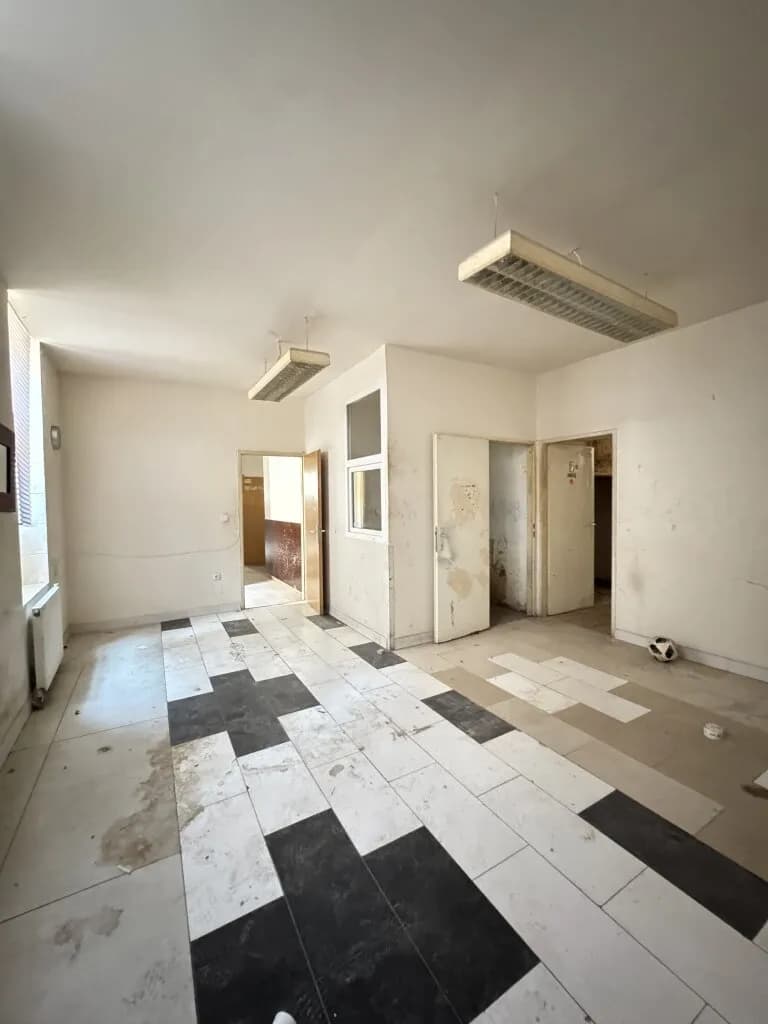 3-Zimmer-Gewerbeimmobilie kaufen in Wien – 182 m², € 249.000 – Bild 4 von 21