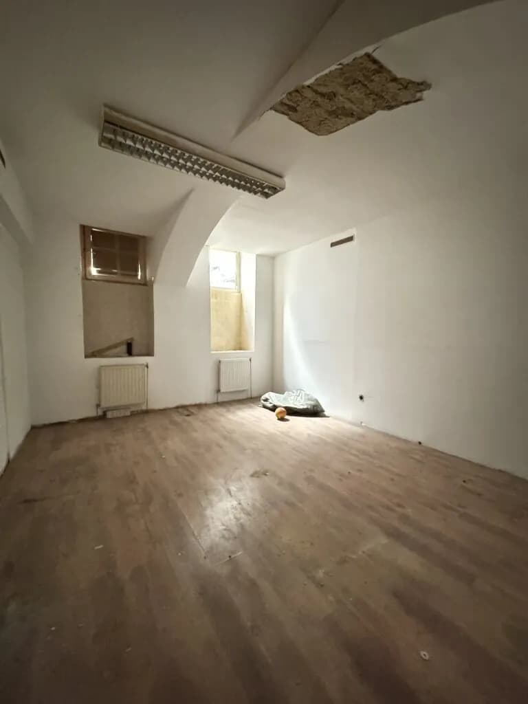 3-Zimmer-Gewerbeimmobilie kaufen in Wien – 182 m², € 249.000 – Bild 13 von 21