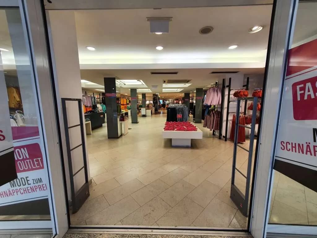 Gewerbeimmobilie mieten in Oberpullendorf – 500 m², € 1.500 – Bild 2 von 11