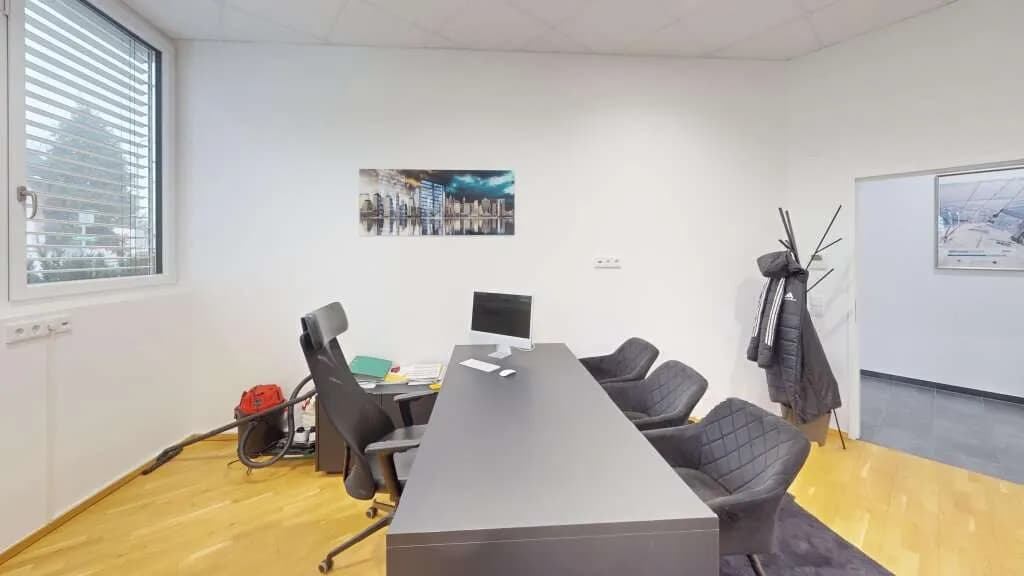 6-Zimmer-Gewerbeimmobilie mieten in Leibnitz – 126 m², € 1.983 – Bild 4 von 10