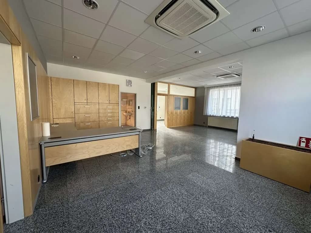 3-Zimmer-Gewerbeimmobilie mieten in Mistelbach – 100 m², € 1.050 – Bild 3 von 15