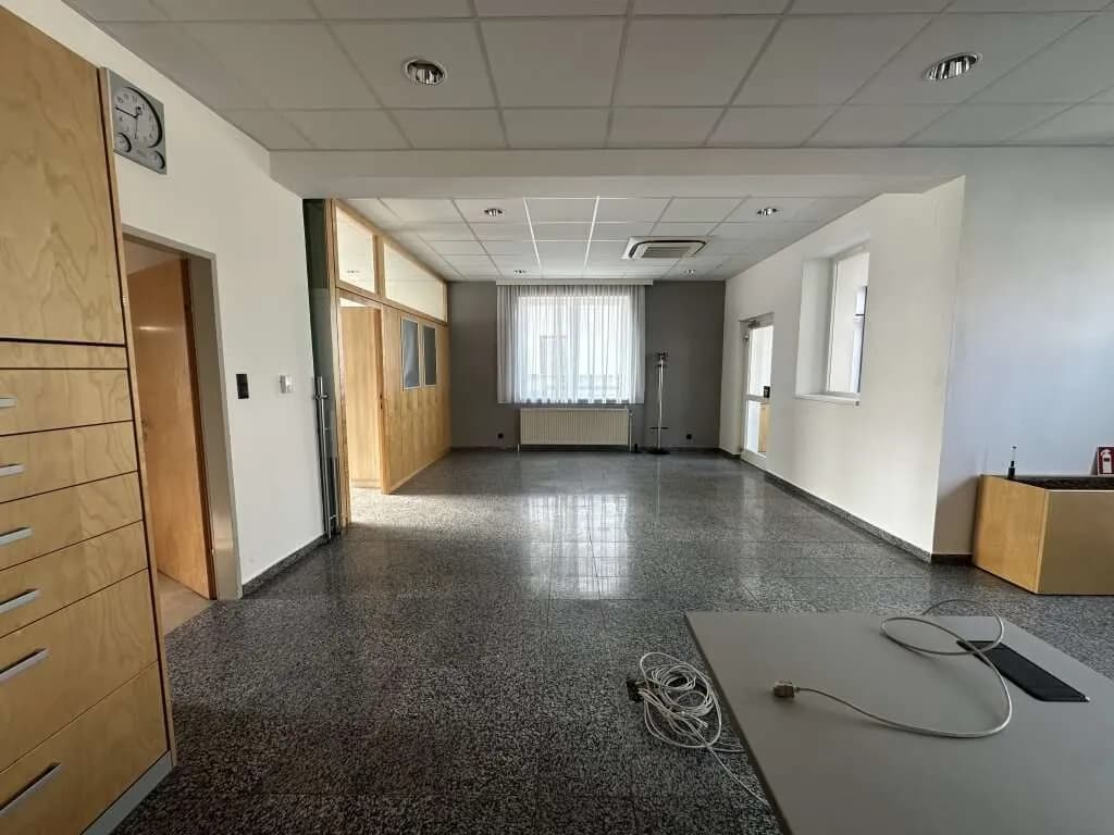3-Zimmer-Gewerbeimmobilie mieten in Mistelbach – 100 m², € 1.050 – Bild 13 von 15