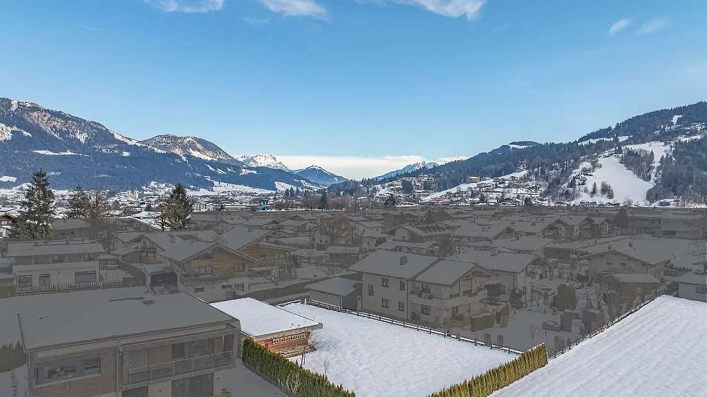 8-Zimmer-Immobilie kaufen in Kitzbühel – 475 m², € 2.090.000 – Bild 12 von 14