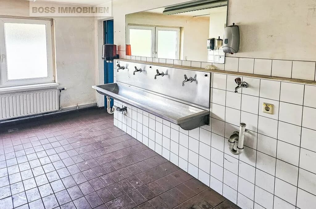 Gewerbeimmobilie mieten in Wels-Land – 570 m², € 3.705 – Bild 8 von 11