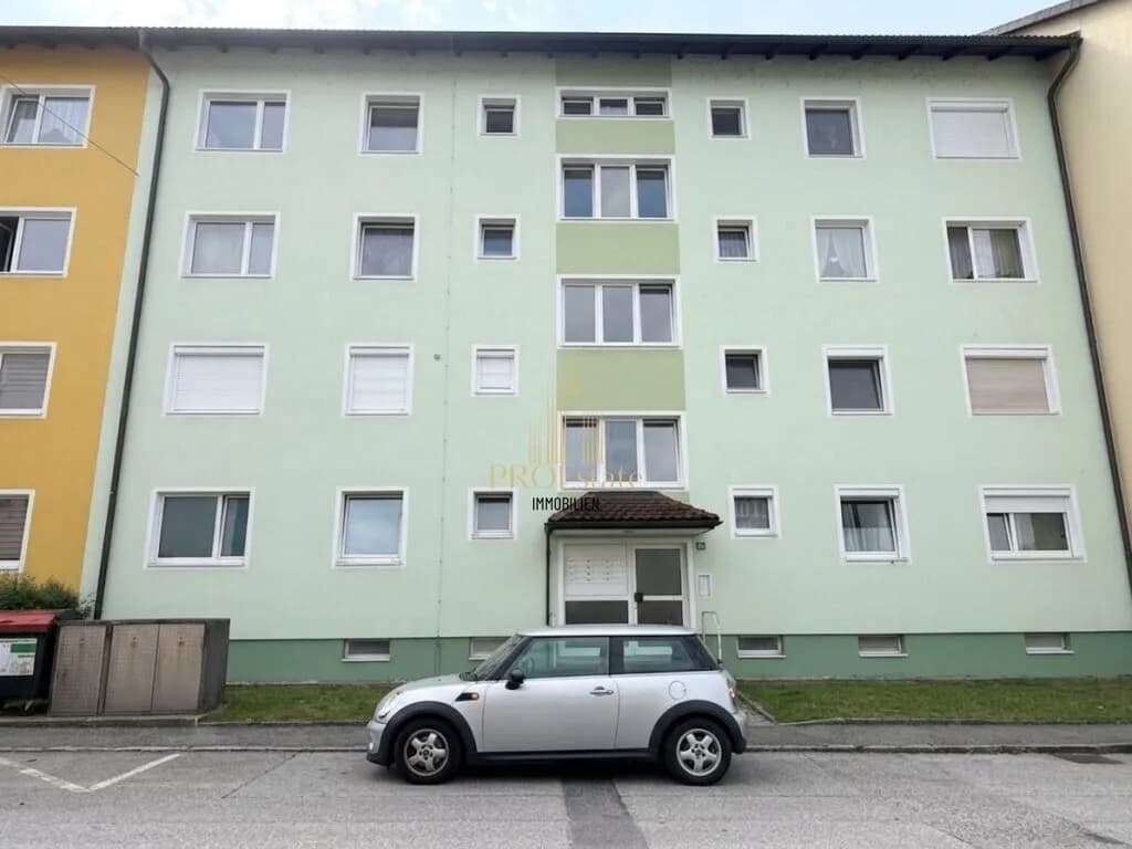 2-Zimmer-Wohnung kaufen in Vöcklabruck – 65 m², € 158.000