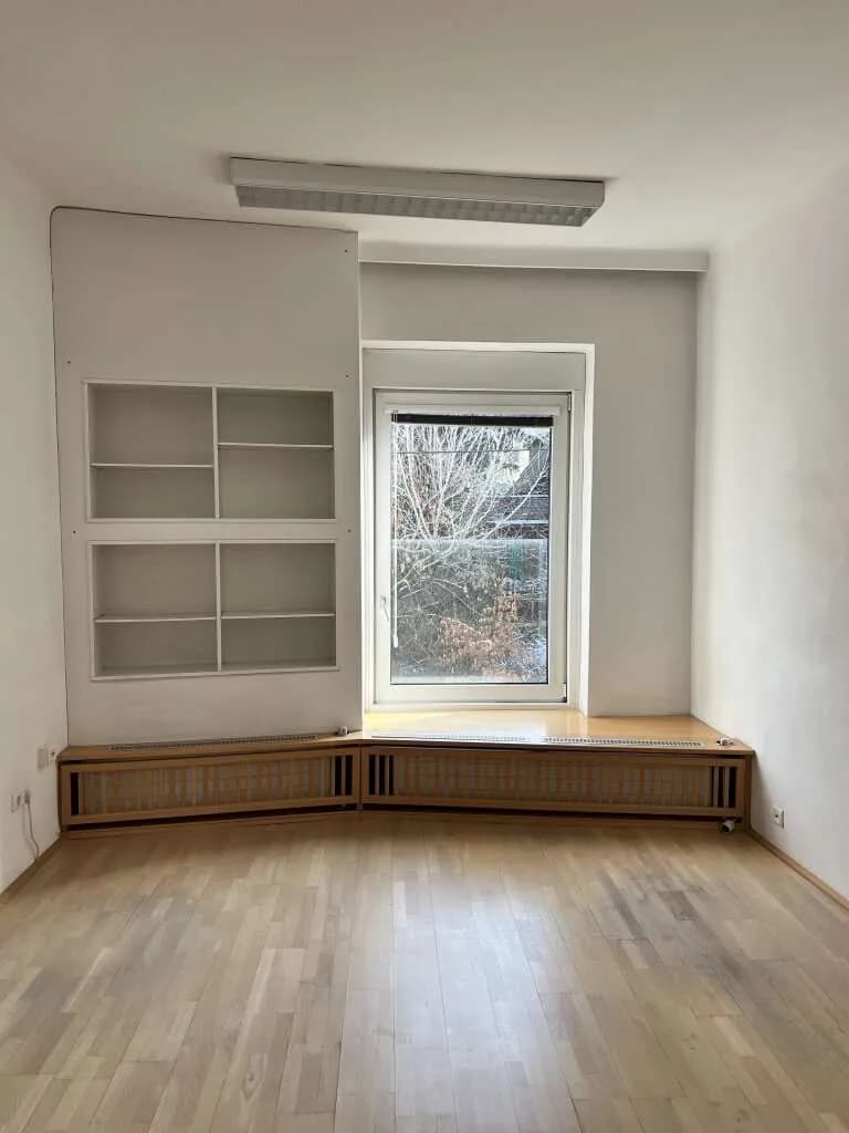 5-Zimmer-Gewerbeimmobilie mieten in Linz – 104 m², € 1.250
