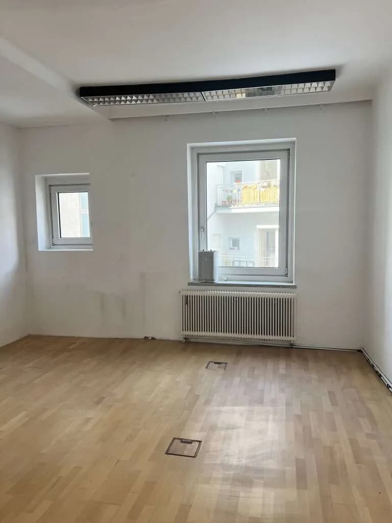 5-Zimmer-Gewerbeimmobilie mieten in Linz – 104 m², € 1.250 – Bild 7 von 8