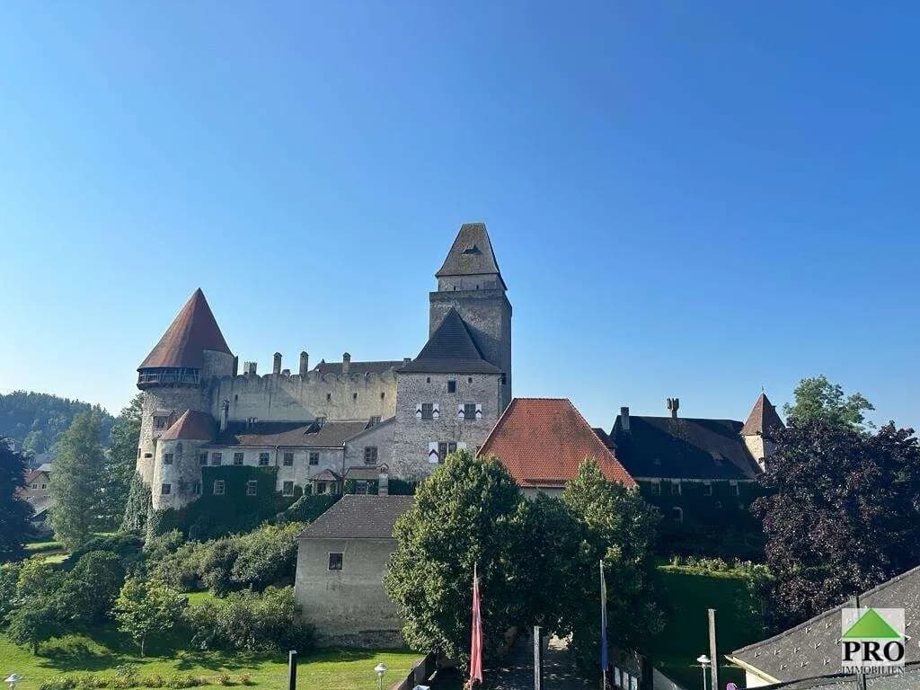 Haus kaufen in Gmünd – 450 m², € 189.000