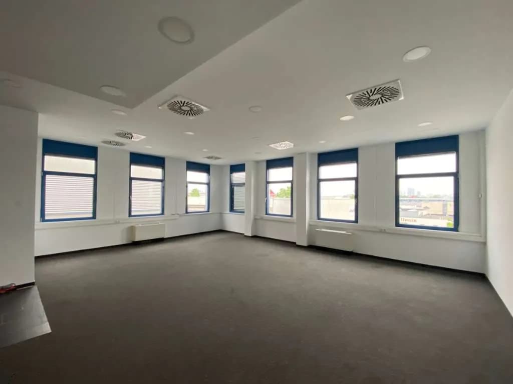 Gewerbeimmobilie mieten in Wien – 490 m², € 4.900 – Bild 7 von 14