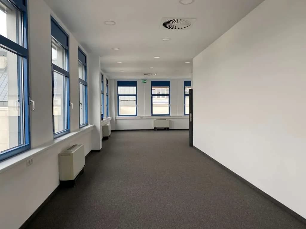 Gewerbeimmobilie mieten in Wien – 490 m², € 4.900 – Bild 10 von 14