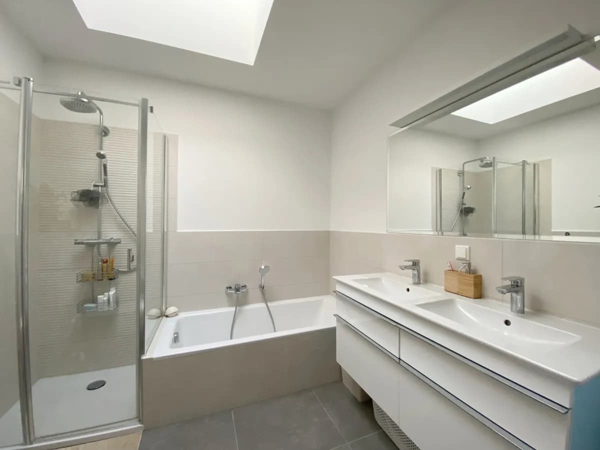4-Zimmer-Haus mieten in Baden – 140 m², € 3.140