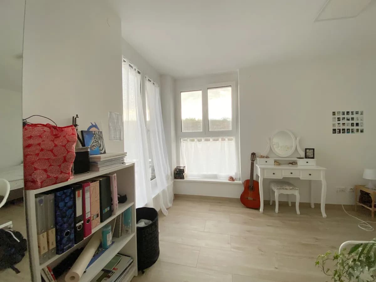 4-Zimmer-Haus mieten in Baden – 140 m², € 3.140 – Bild 8 von 12