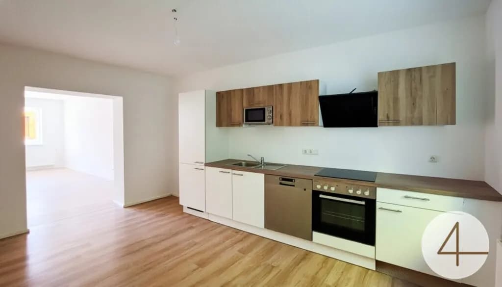 Wohnung kaufen in Wels-Land – 98 m², € 278.000 – Bild 2 von 11