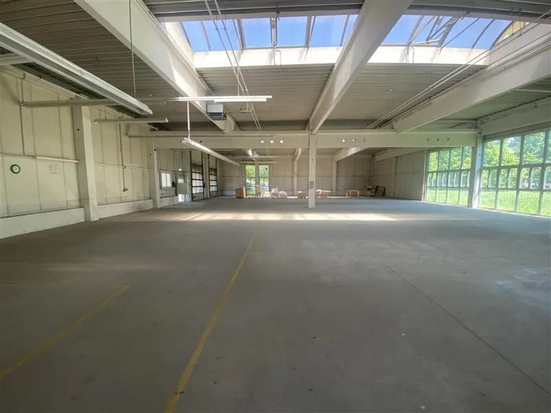 Gewerbeimmobilie mieten in Graz – 180 m², € 1.380