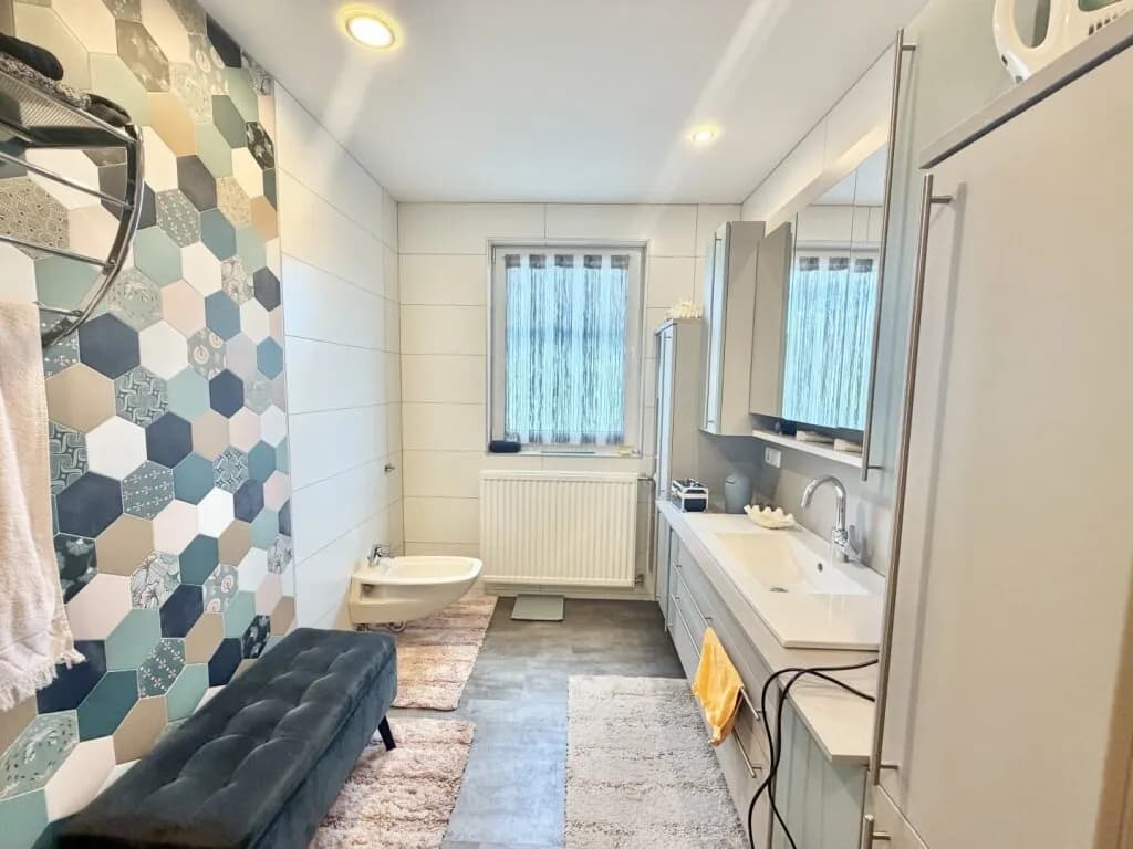 8-Zimmer-Gewerbeimmobilie kaufen in Vöcklabruck – 198,2 m², € 495.000 – Bild 5 von 13