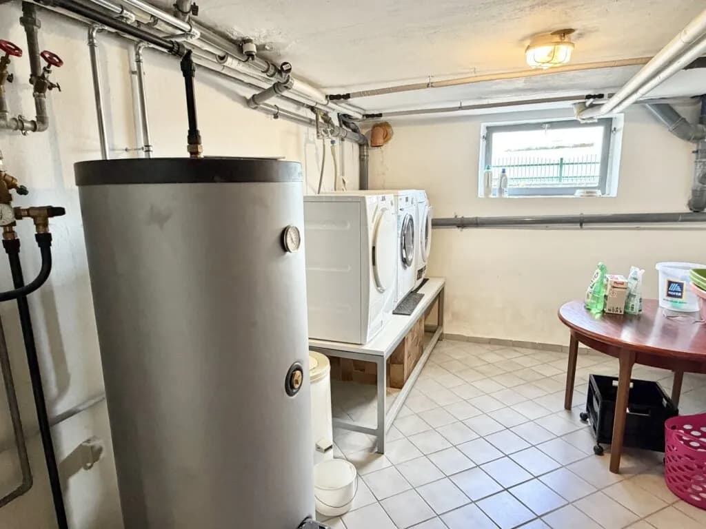 8-Zimmer-Gewerbeimmobilie kaufen in Vöcklabruck – 198,2 m², € 495.000 – Bild 13 von 13