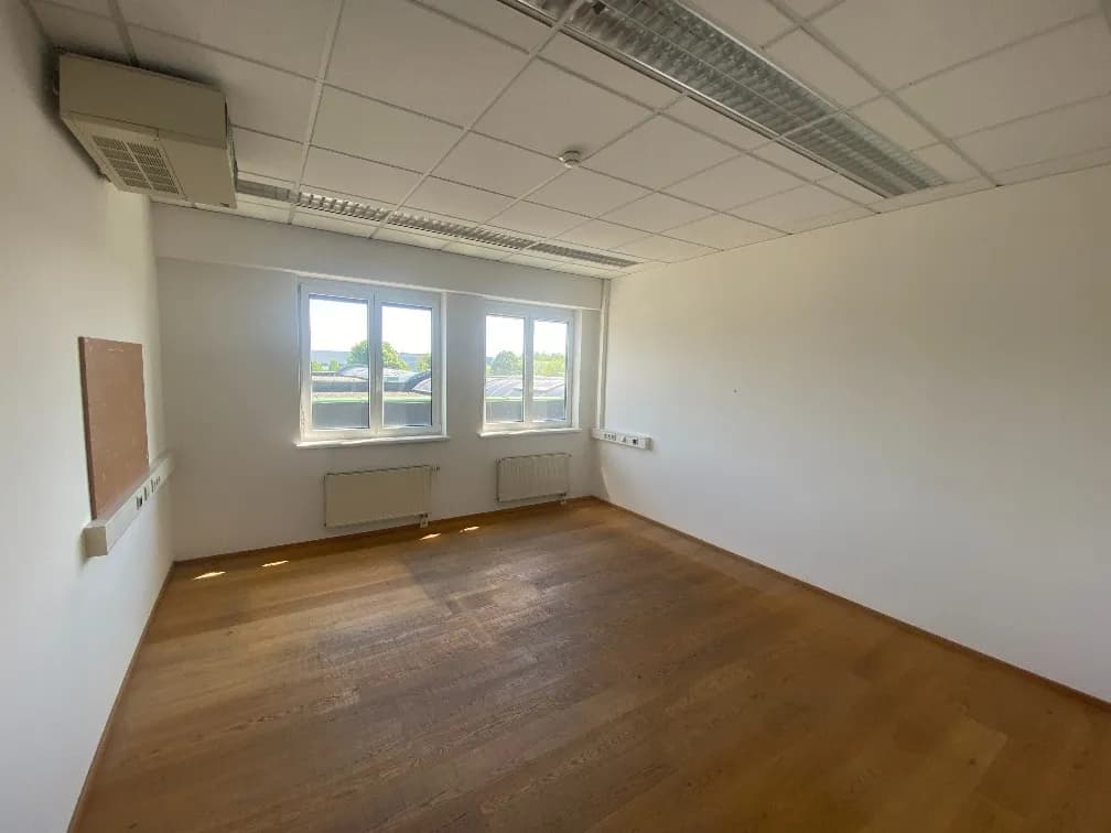 Gewerbeimmobilie mieten in Graz – 189 m², € 1.903