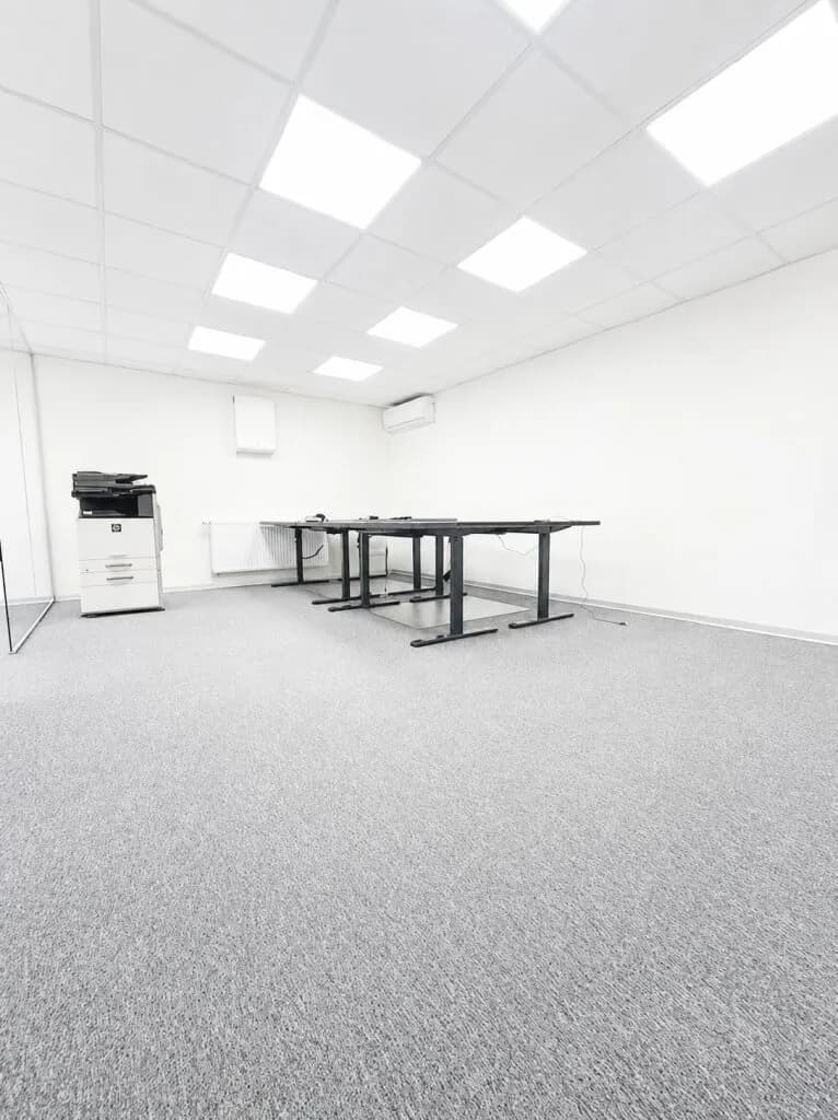 2-Zimmer-Gewerbeimmobilie mieten in Wien – 90 m², € 1.660 – Bild 3 von 7