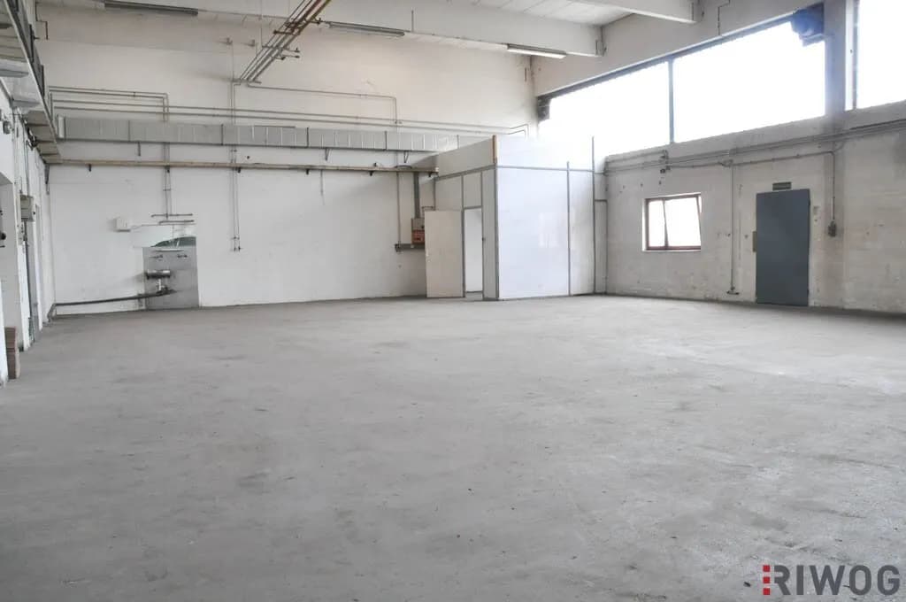 Gewerbeimmobilie mieten in Wien – 220 m², € 1.637