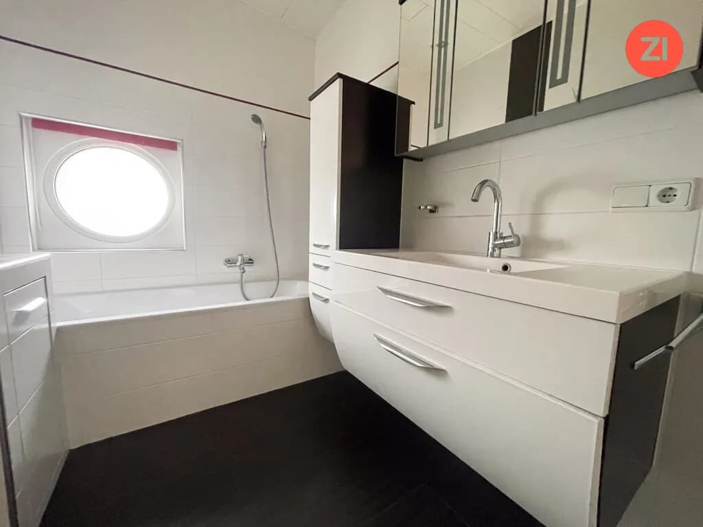 Gewerbeimmobilie kaufen in Perg – 1 567 m², € 2.990.000 – Bild 16 von 17