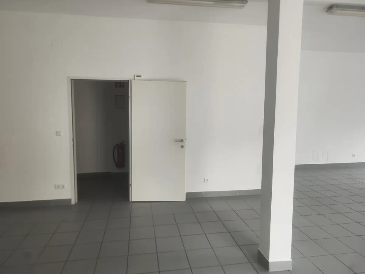 Gewerbeimmobilie mieten in Wien – 110 m², € 2.000 – Bild 9 von 15