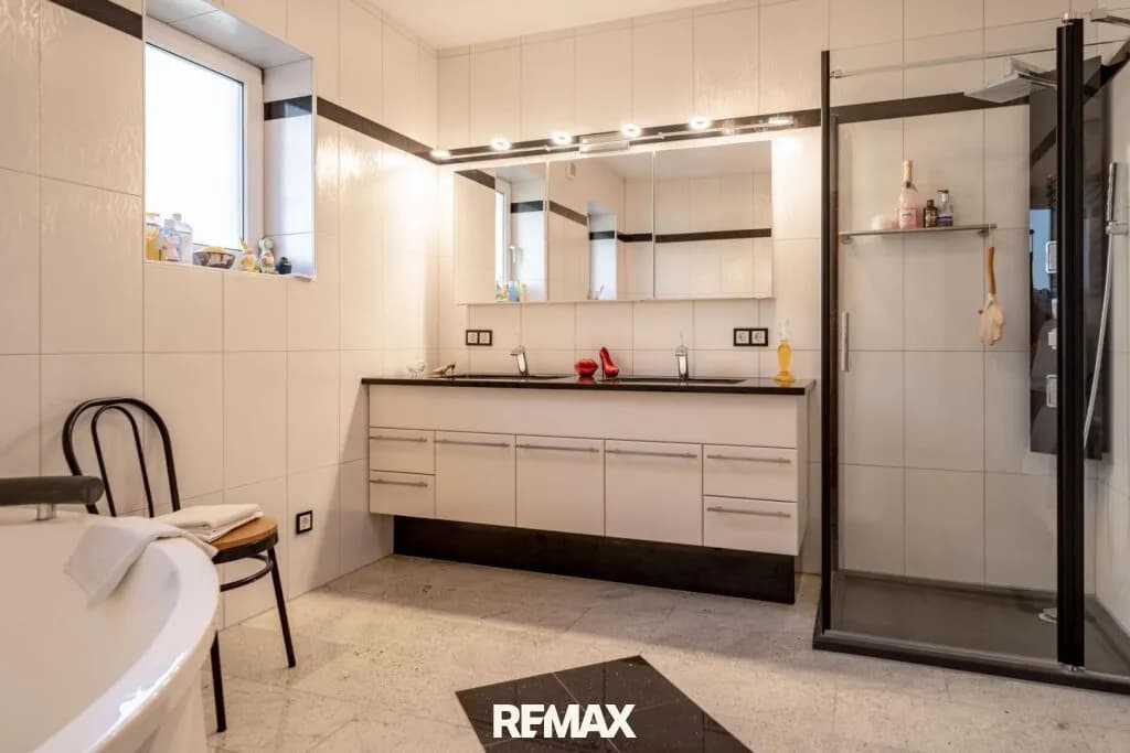 9-Zimmer-Haus kaufen in Leibnitz – 330 m², € 689.000 – Bild 7 von 50