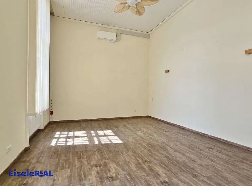 3-Zimmer-Gewerbeimmobilie mieten in Baden – 153 m², € 1.696 – Bild 12 von 15