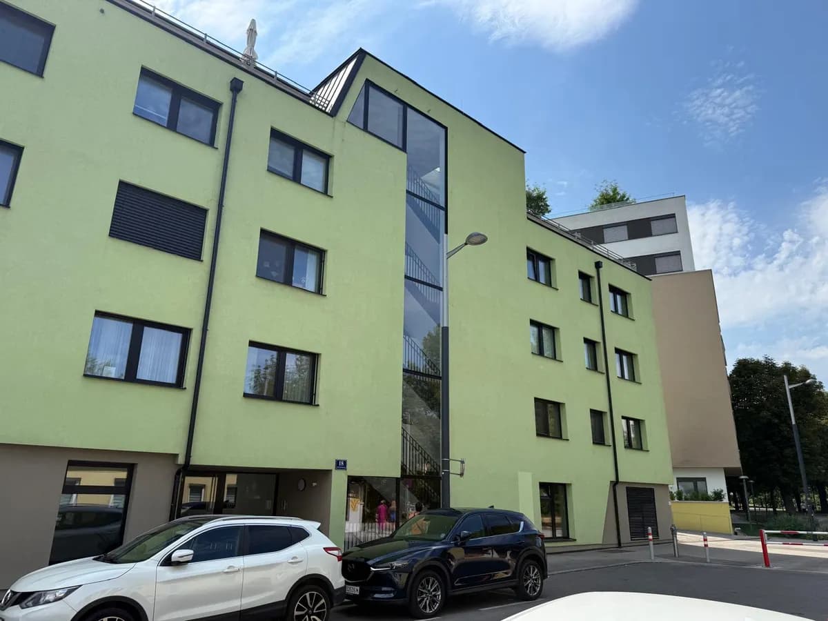 2-Zimmer-Wohnung mieten in Wien – 120 m², € 860