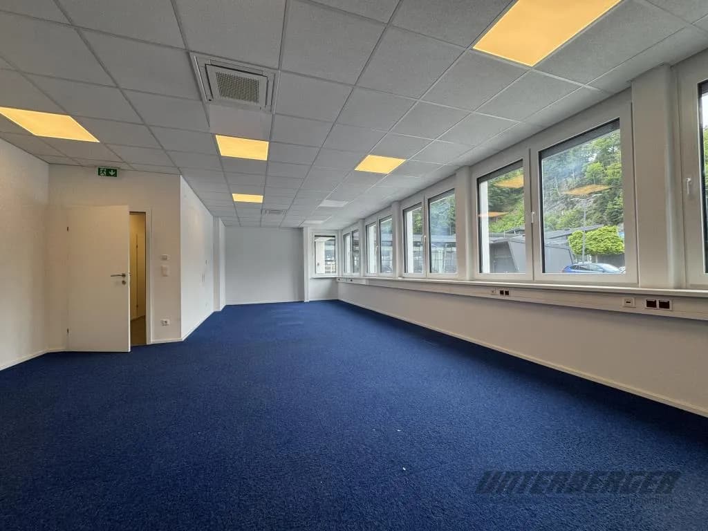 Gewerbeimmobilie mieten in Kufstein – 134 m², € 2.560 – Bild 2 von 7