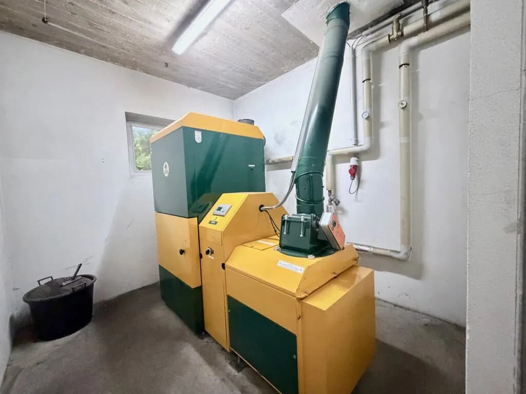 8-Zimmer-Gewerbeimmobilie kaufen in Weiz – 336 m², € 499.900 – Bild 40 von 43