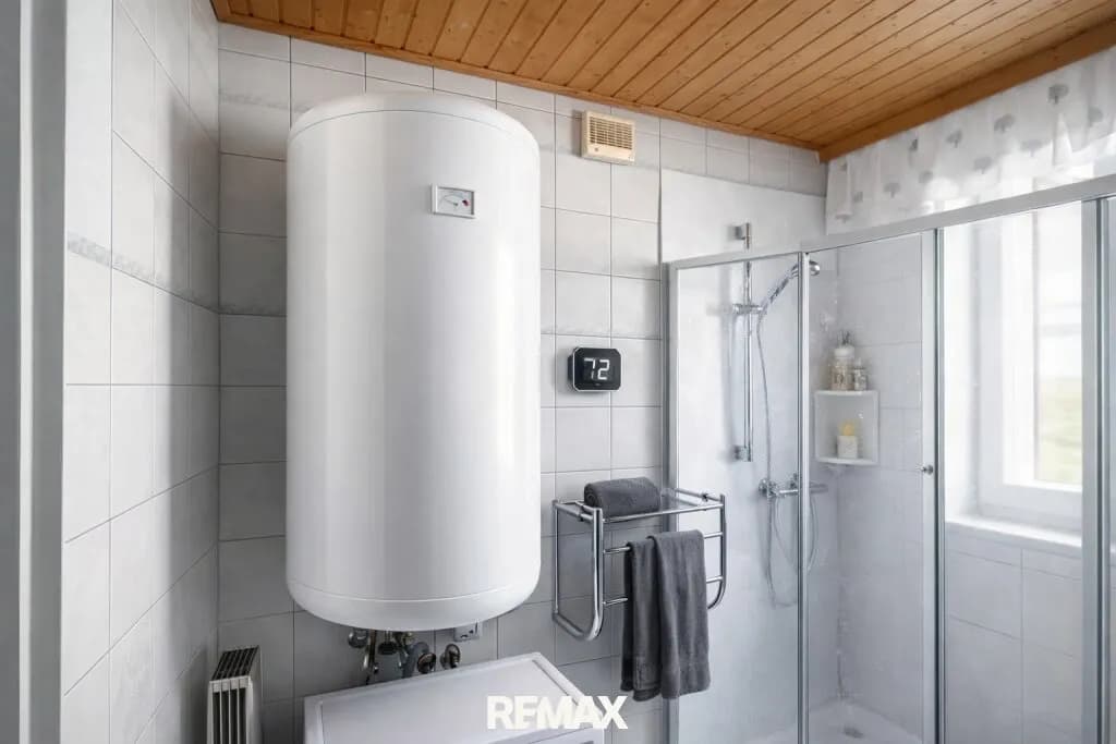 8-Zimmer-Haus kaufen in Bruck-Mürzzuschlag – 195 m², € 249.000 – Bild 16 von 51