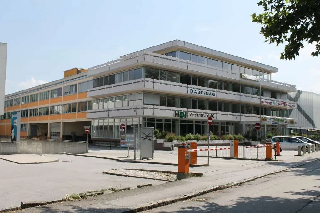 Gewerbeimmobilie mieten in Salzburg Stadt – 137 m², € 1.808