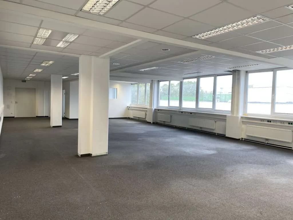 Gewerbeimmobilie mieten in Salzburg Stadt – 137 m², € 1.808 – Bild 3 von 4