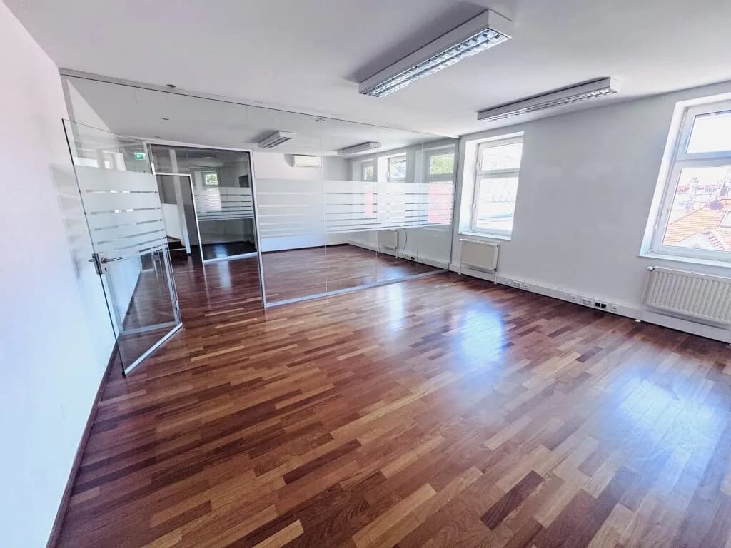 6-Zimmer-Gewerbeimmobilie mieten in Wien – 213 m², € 1.416