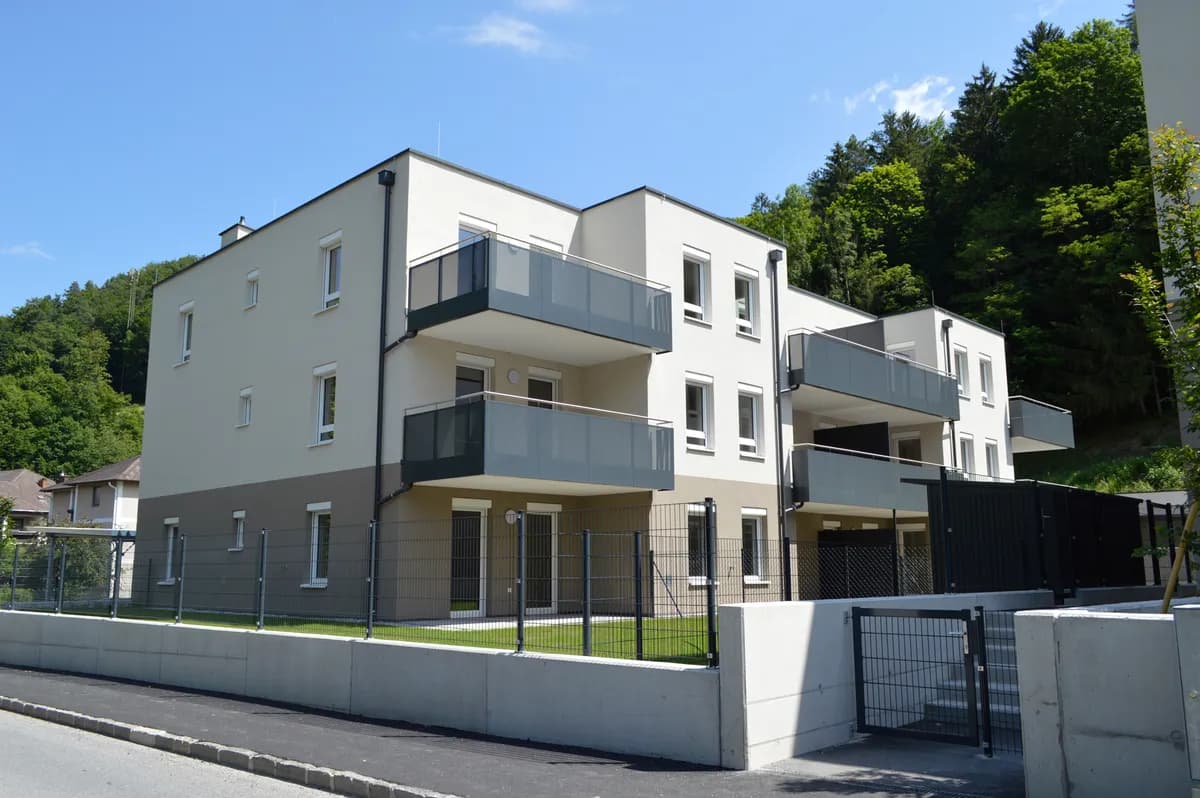 2-Zimmer-Wohnung mieten in Neunkirchen – 55,44 m², € 587