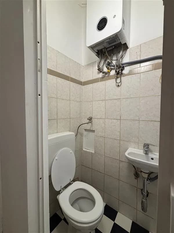 2-Zimmer-Wohnung mieten in Wien – 43 m², € 750 – Bild 2 von 9