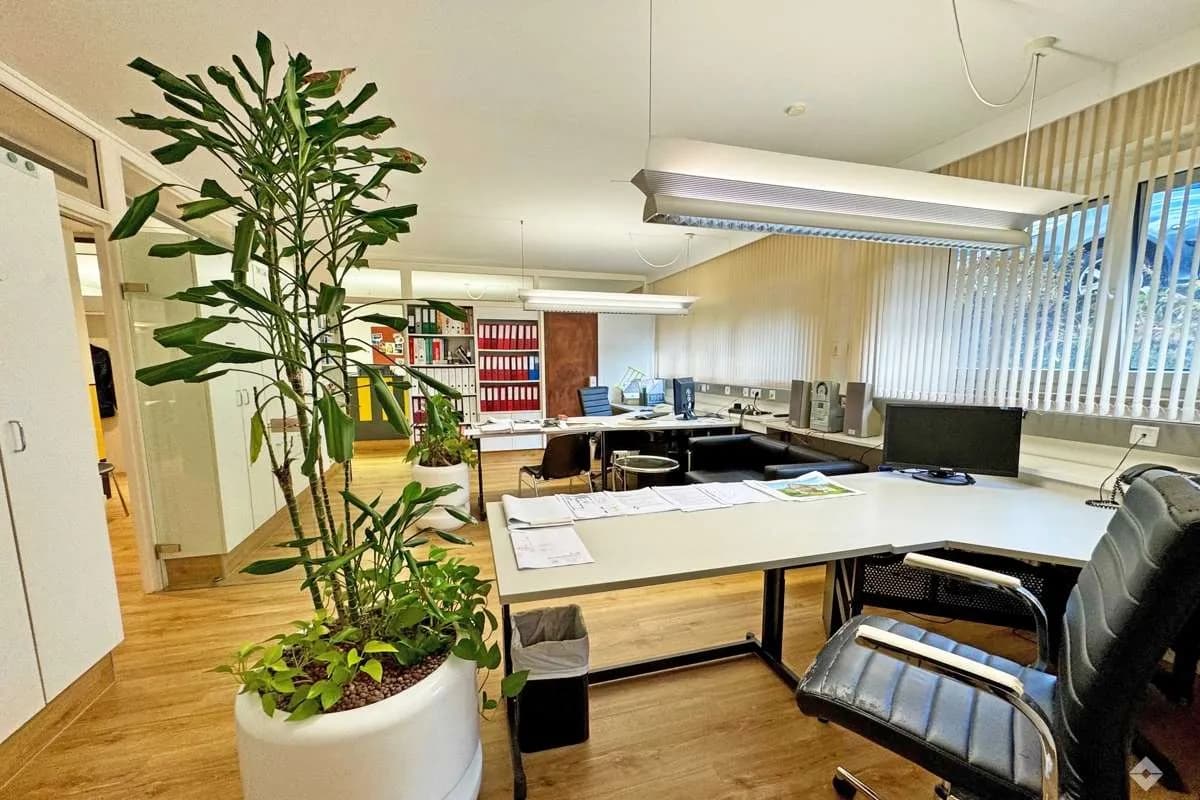 Gewerbeimmobilie mieten in Salzburg Stadt – 127 m², € 2.140 – Bild 3 von 9