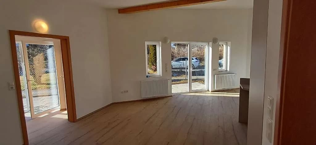 2-Zimmer-Wohnung mieten in Klagenfurt – 70 m², € 1.285 – Bild 2 von 8