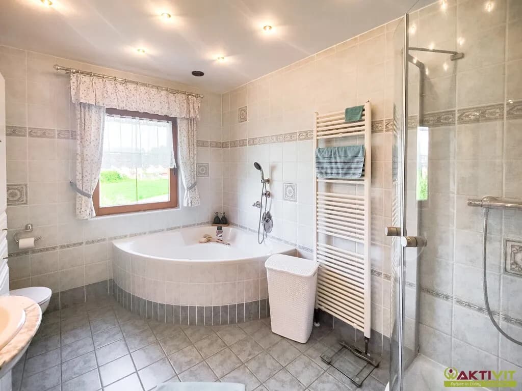 7-Zimmer-Haus kaufen in Feldkirchen – 420 m², € 1.550.000 – Bild 12 von 44