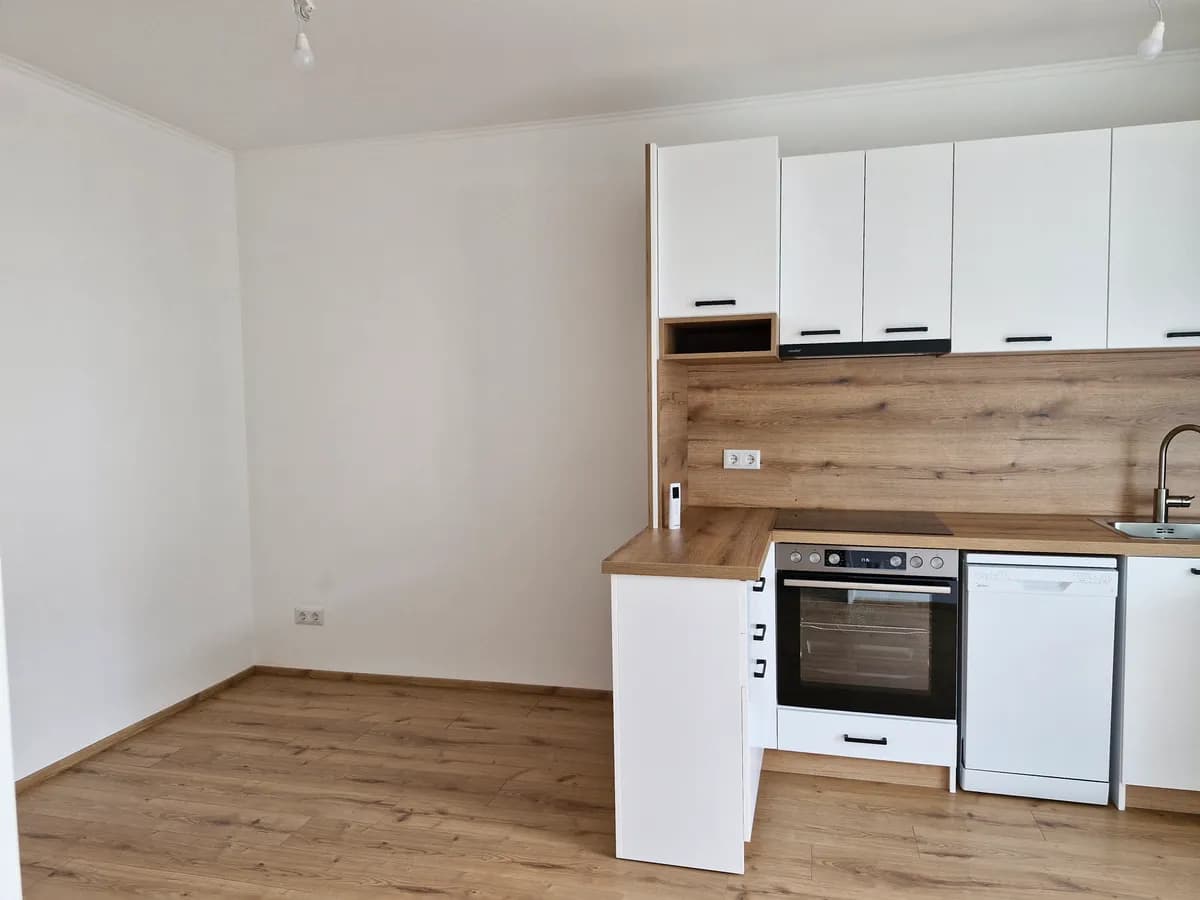 2-Zimmer-Wohnung mieten in Baden – 41 m², € 782 – Bild 11 von 16